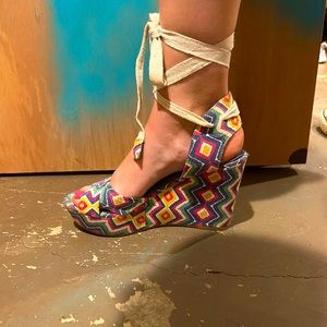 Tie up multi-color wedge sandal. Size 8.5